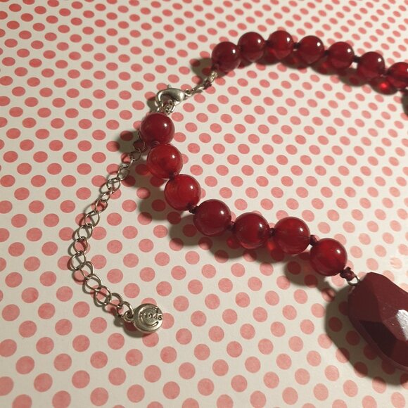 Red Beaded Double Strand Necklace Teardrop Stone Pendant Silver Tone Accents - Picture 3 of 7